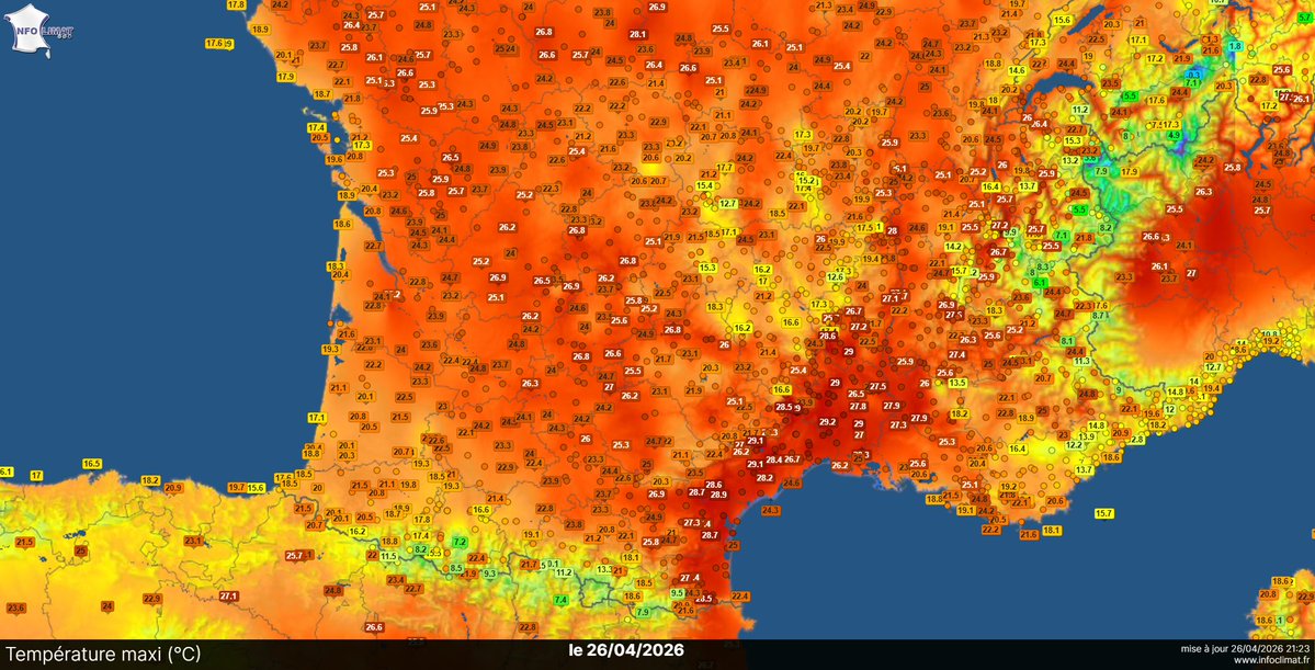25, 27, 30°C par-ci par-là. Ca devient n'importe quoi nos mois d'avril. C'est tristement banal. On fait comme si de rien était. Parce que ouai, la moyenne des 30 dernières années définissant la norme d'avril c'est de 13°C dans l'extrême nord à 20°C dans le Gard. Juste ça. On