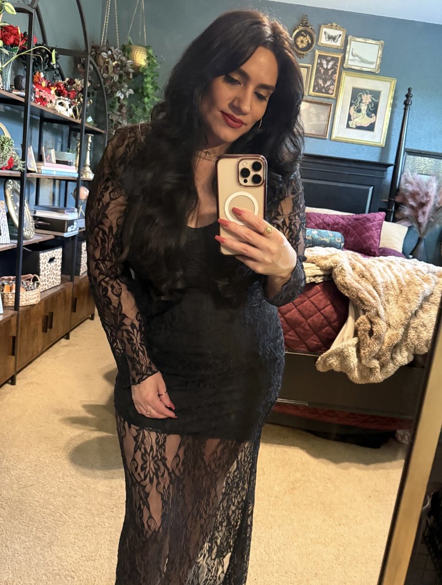 𝓢𝓱𝓮𝓻𝔂𝓵𝔂𝓷𝓷 🥀 tweet media