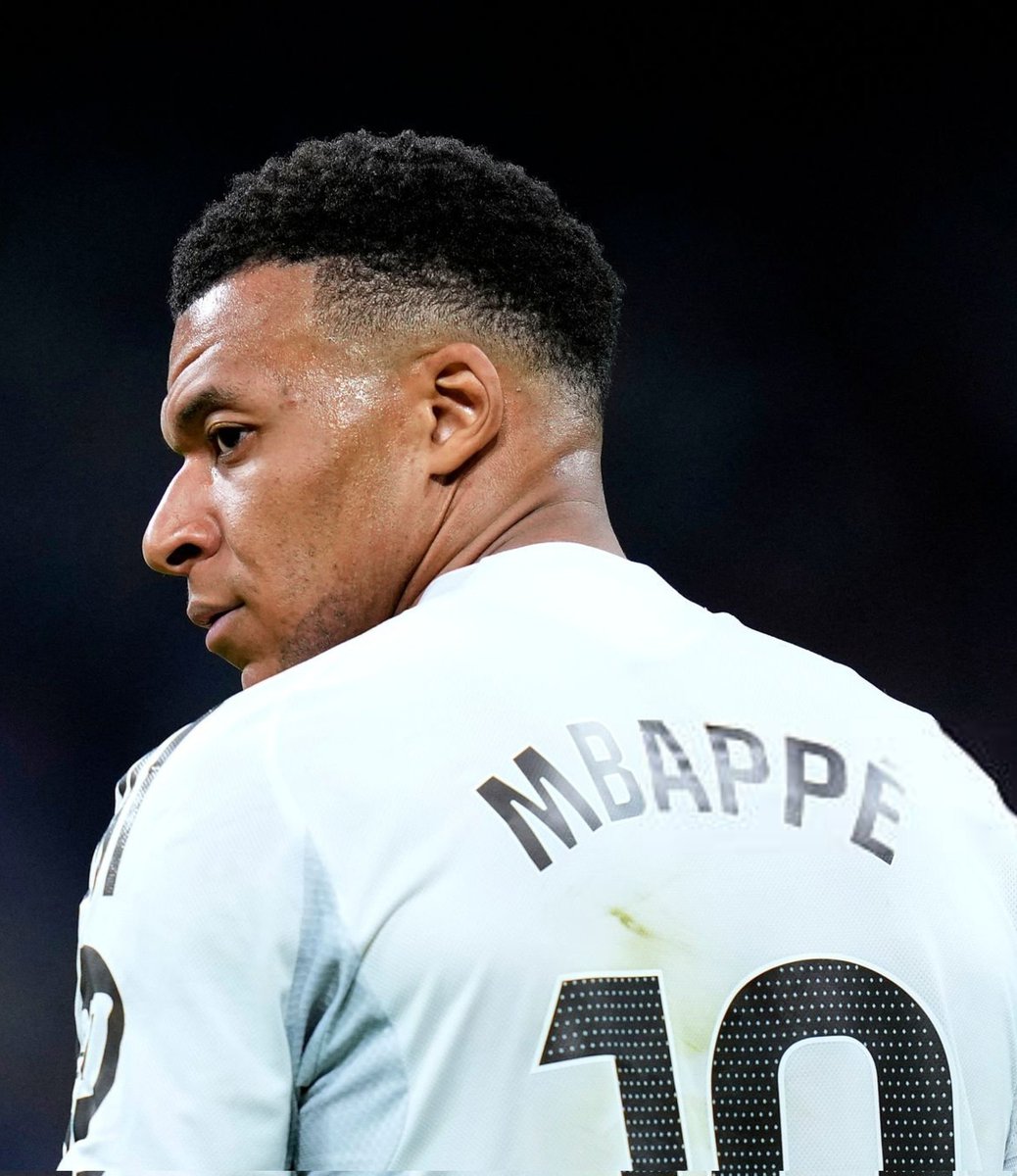 Insider Real tweet media