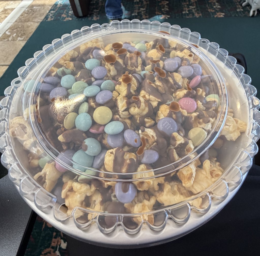 Disney Clips Guy tweet media