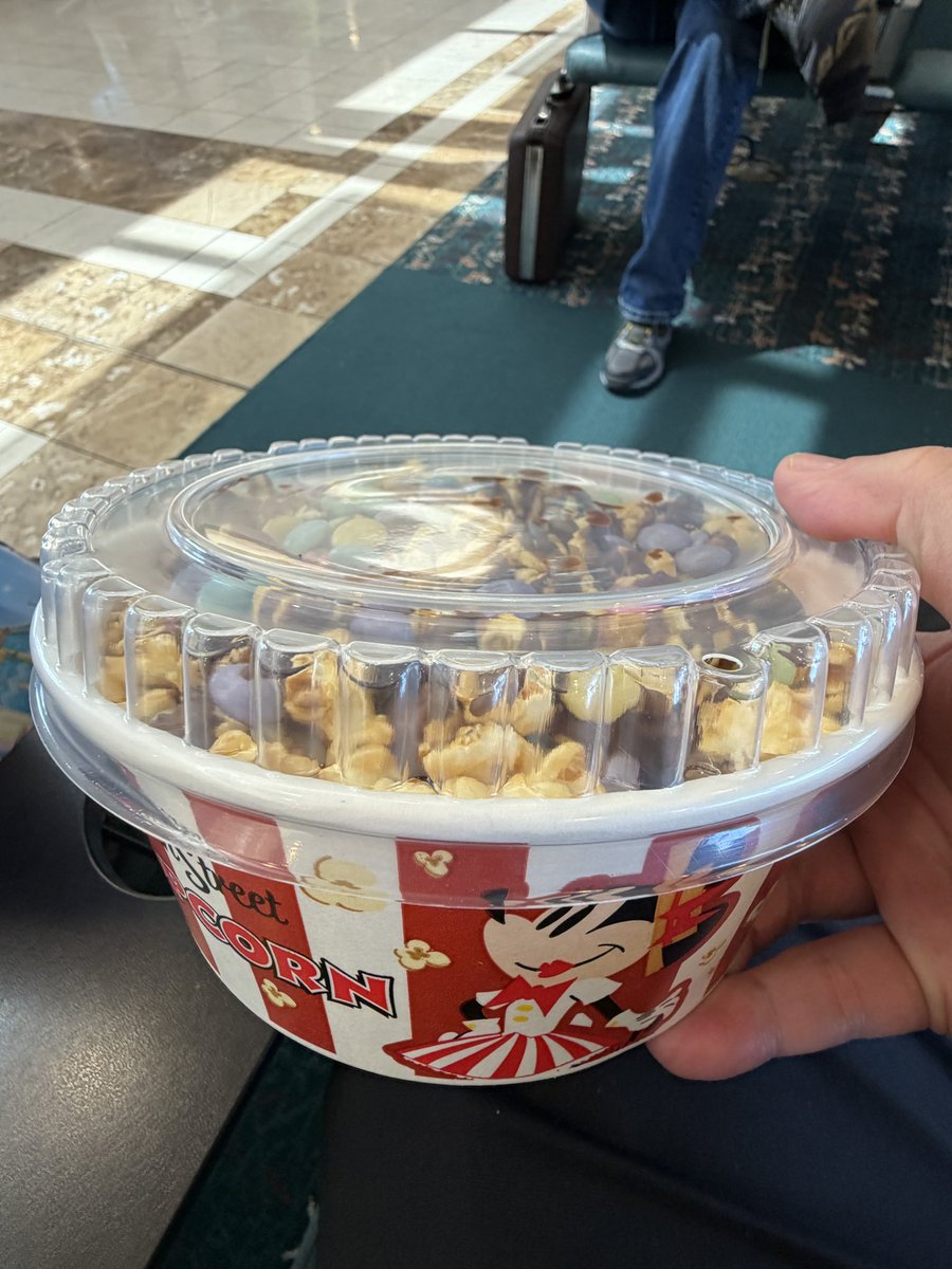 Disney Clips Guy tweet media