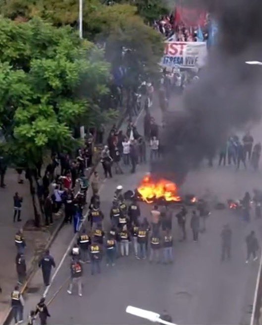 Antitodo tweet media