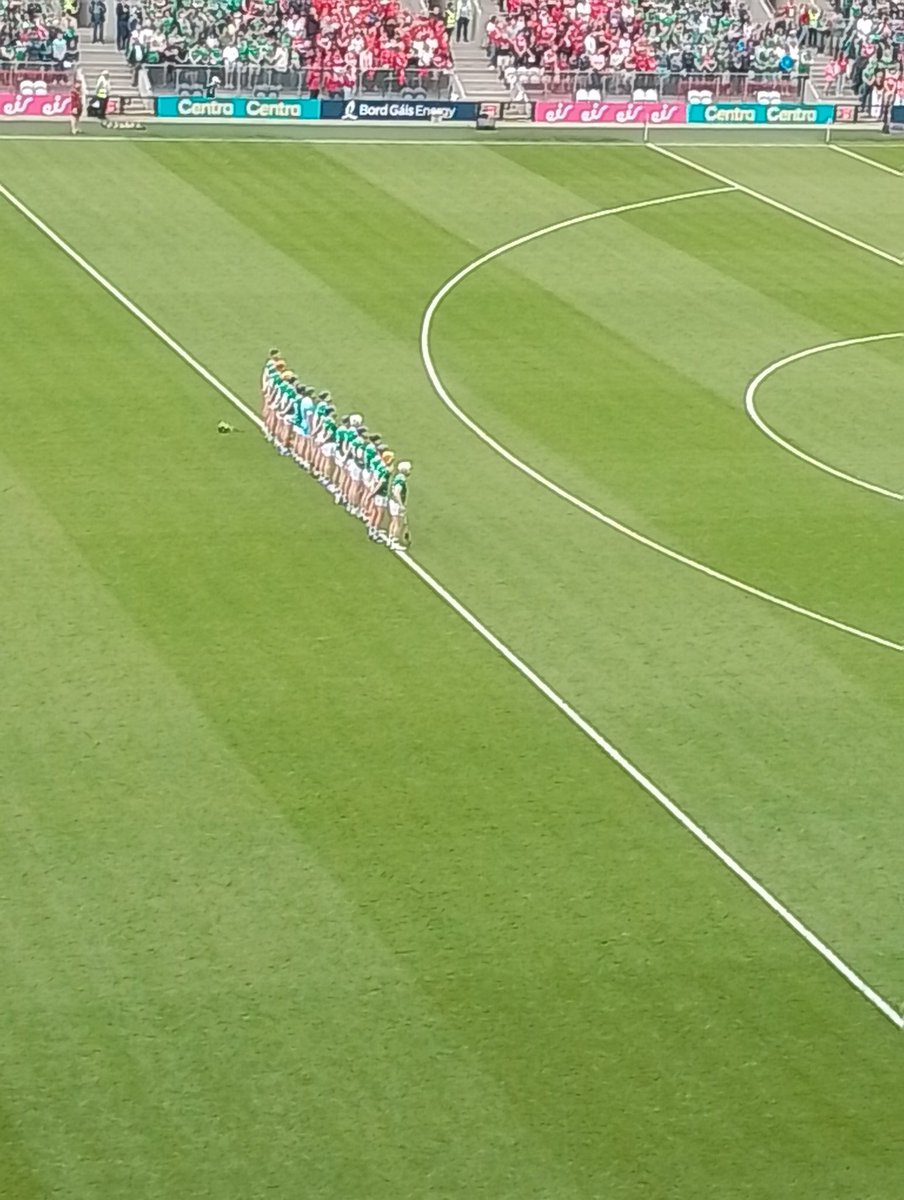 JoeSeward1's tweet image. CORK HURLERS ARE 
8/11 favourites with @paddypower to retain the Munster SHC which they won last year on penalties.

LATEST ODDS
@MunsterGAA SHC 
🔴⚪ CORK 4/5
🟢⚪ LIMERICK 11/4
🟡🔵CLARE 9/2
🔵🟡TIPPERARY 17/2
⚪🔵WATERFORD40/1

#Cork
#MunsterSHC 
#GAA
#SundayGame
#RebelRising