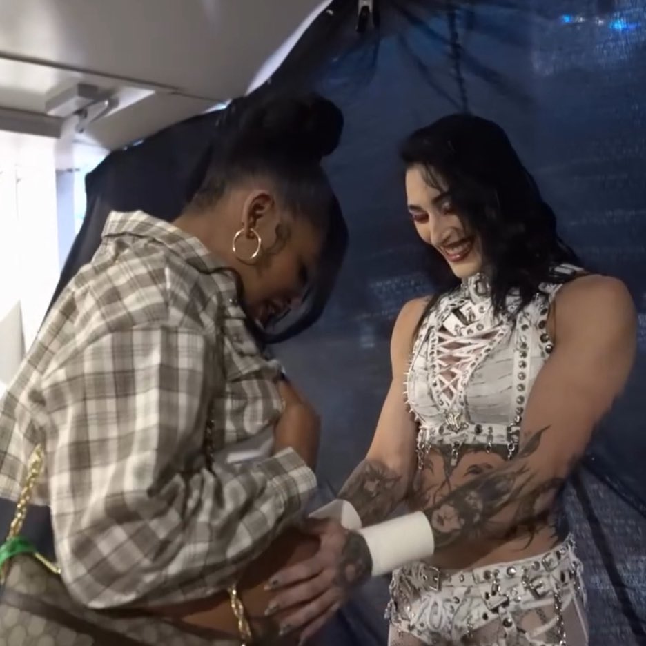 gay4ripley's tweet photo. rhea is the father https://t.co/mQLWRrtjbt