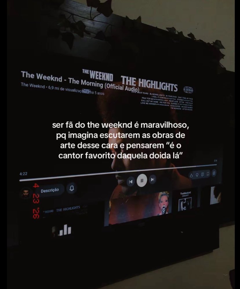 ★ tweet media