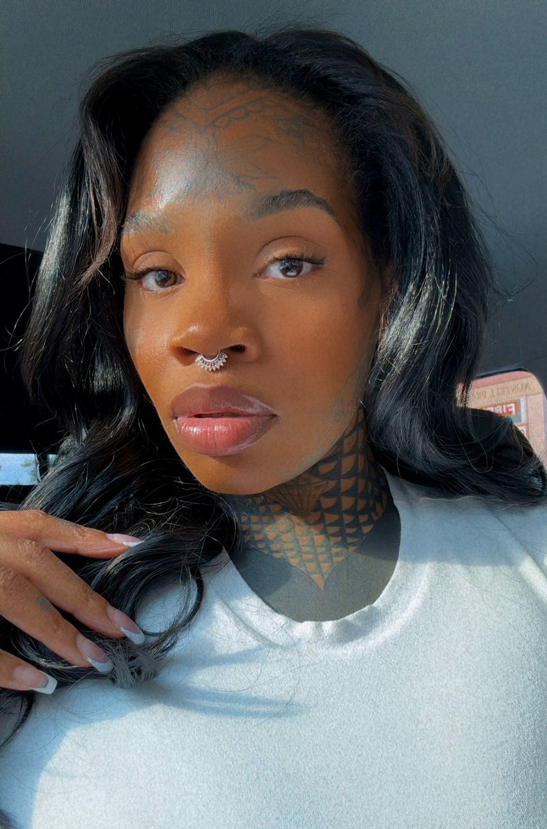 Sinnsteele's tweet photo. To be owned by a black woman is where true liberation begins….. 

Kneel &amp; Pay 

Femdom findom bnwo ebonydomme https://t.co/nzvxdCFOhm