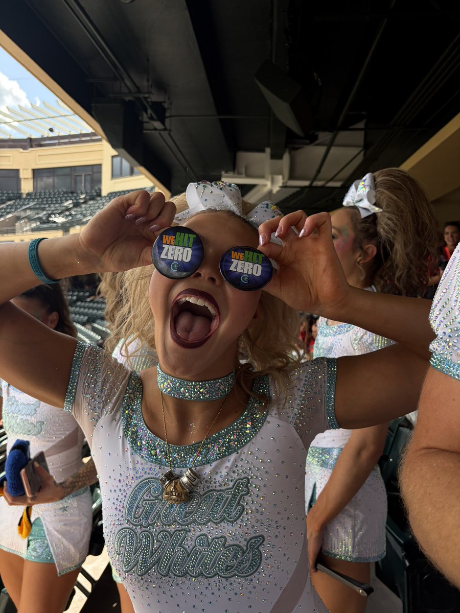 DOUBLE ZEROS ALL WEEKEND🥹🥹 i love you gdubs🤍 <a href="/CSGreatWhites/">CS Great Whites</a> <a href="/CheerLuverrr/">cheerleading is everything</a>