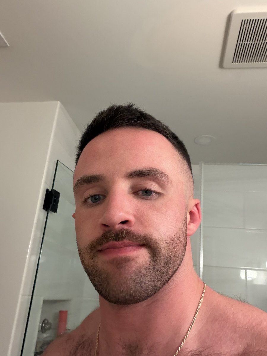 CJ tweet media