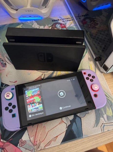 viqsm's tweet photo. oi amigos, to vendendo meu switch 1
tá novinho, com película, capinha e cartão (tenho a caixa dele tb)
1600,00 https://t.co/iWkq0Ha9HC
