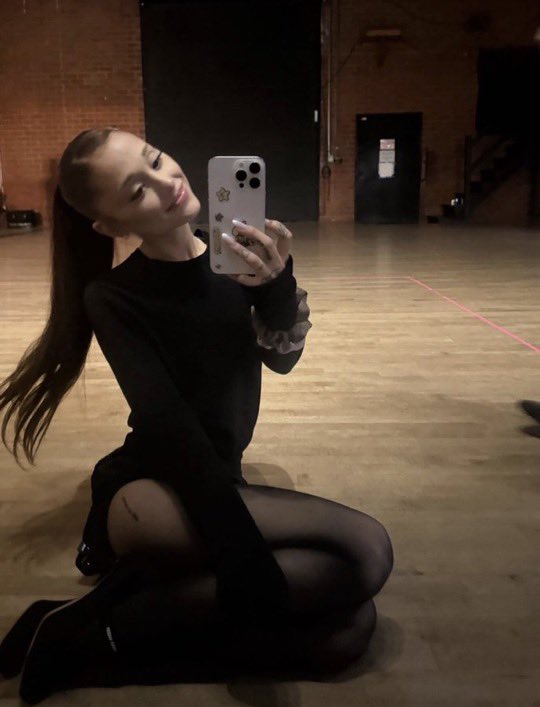 klaus 📖 tweet media