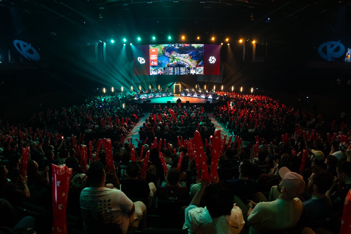 LEC tweet media
