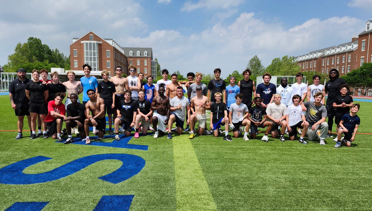 QBimpact's tweet image. QB Impact Academy - Sunday #WORK Day
✅QB’s
✅WR’s
✅TE’s
✅RB’s
✅DB’s

Appreciate @OBU_Football WR @billymcdown2 coming out and sharing his testimony with our athletes!!  

@CoachEaton94 ya boy came out and worked! 

Looking for work or reps 📧 info@qbimpact.com