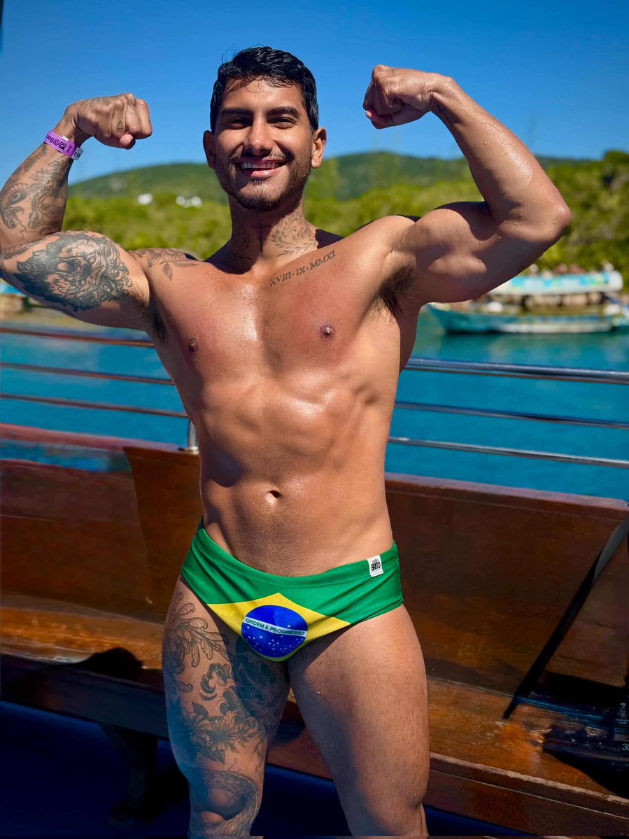 Follow 🅜🍑🅓🅔🅛︎🅢 🅜🅔🅝 🅗🏳️‍🌈 🏳️‍⚧ 💪10K tweet media