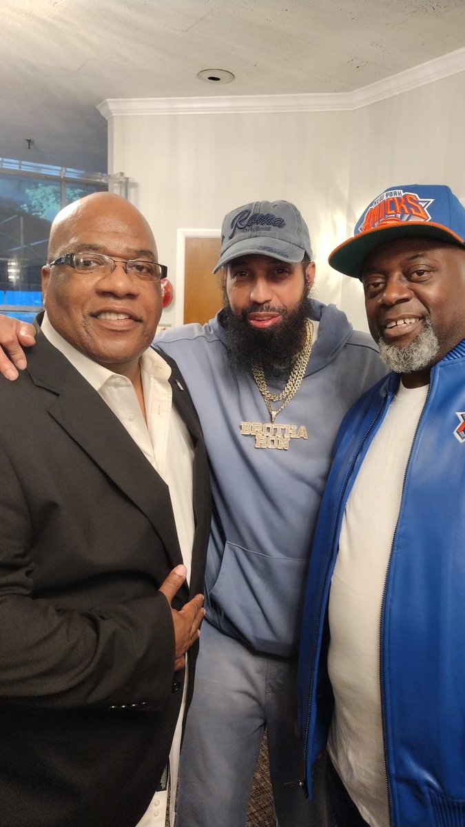 sirjtthompson's tweet photo. Sad Occasion The Celebration of Life of #JDL of The #ColdCrushBrothers.  Good to see Hip Hop Hall of Famers #DougEFresh, #DJToneyTone Crush, Ms. #PebbleePoo &amp; Ms. #Coco, #KurtisBlow and #Peso &amp; #BrotherRon &amp; more... Love Each Other... We Not Getting any Younger 🙏🏾🙏🏾🙏🏾 @HipHopHoF https://t.co/DJRO8MmfGL