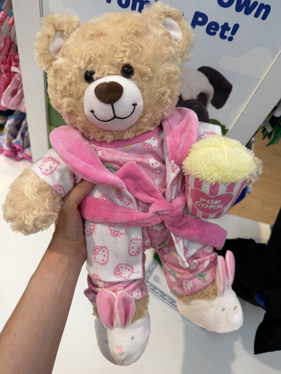 emi 𐙚 tweet media