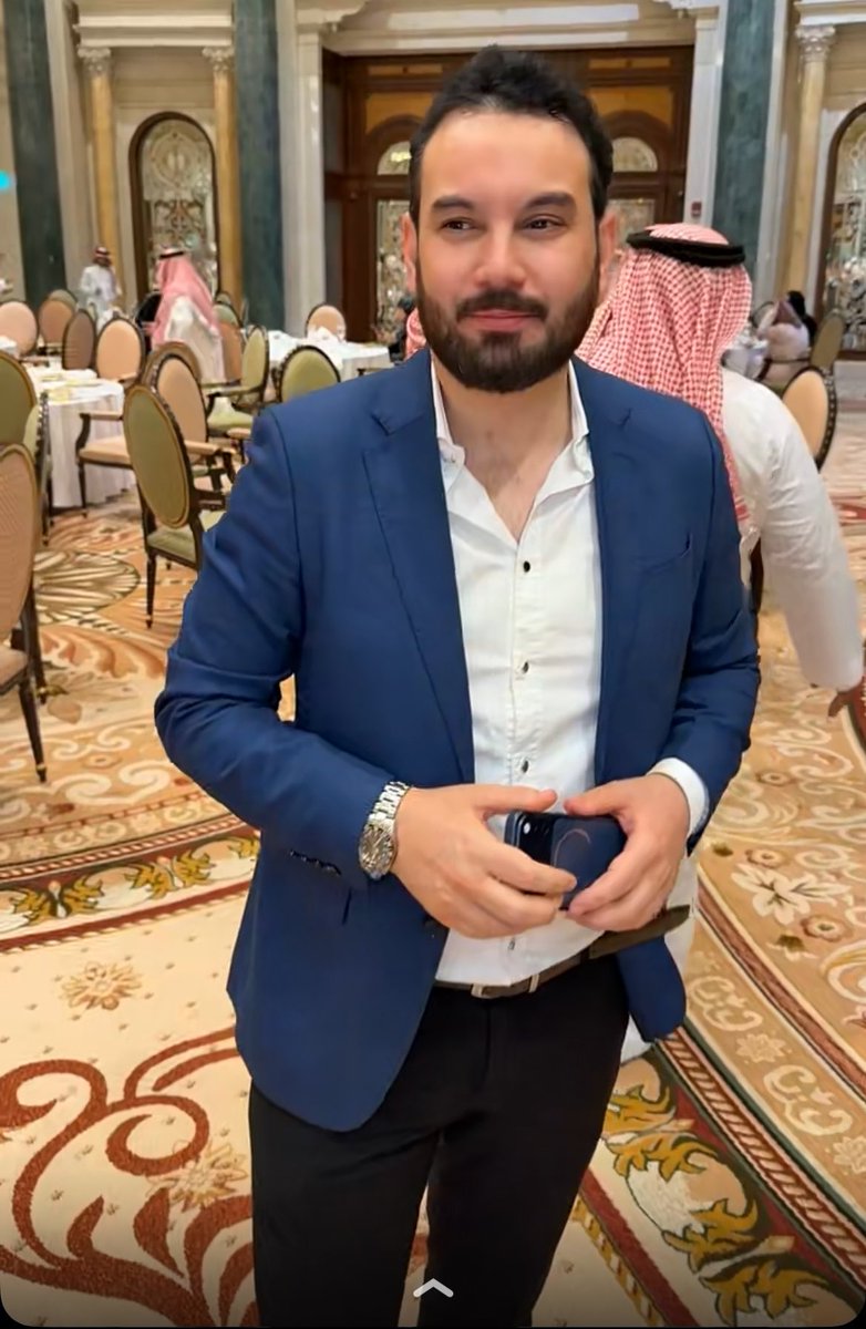 ديـَنا tweet media