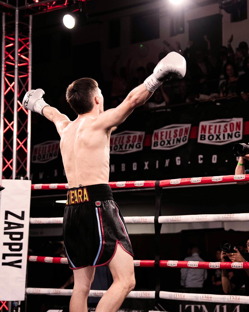 Neilson Boxing tweet media