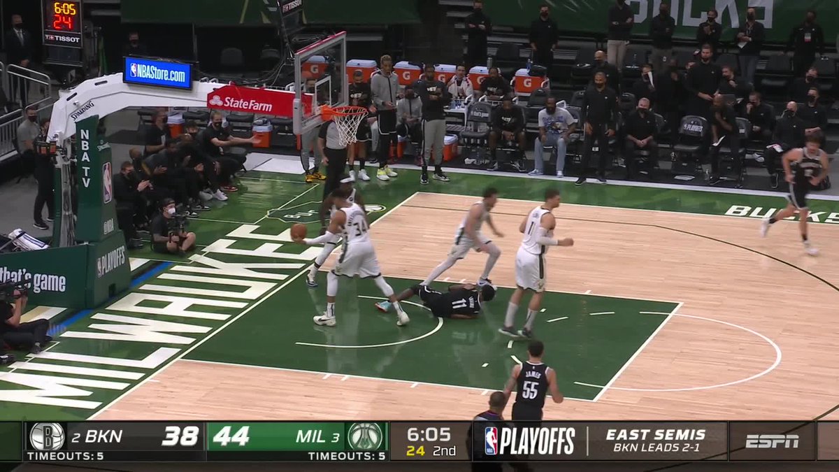 EgorisKing tweet media