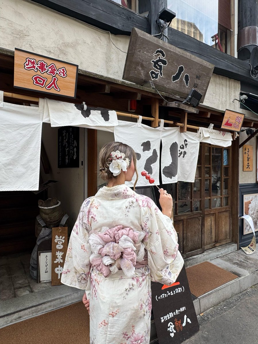 tillieproctorx's tweet image. Let s leave behind the breeze of our journey the streetlights and this sweet aroma in the springtime of Japan

#JapanTravel #JapaneseDailyLife #TravelPhotography