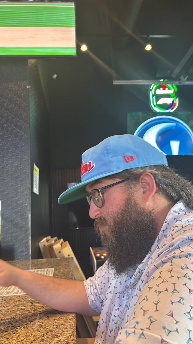 Logan Moore tweet media