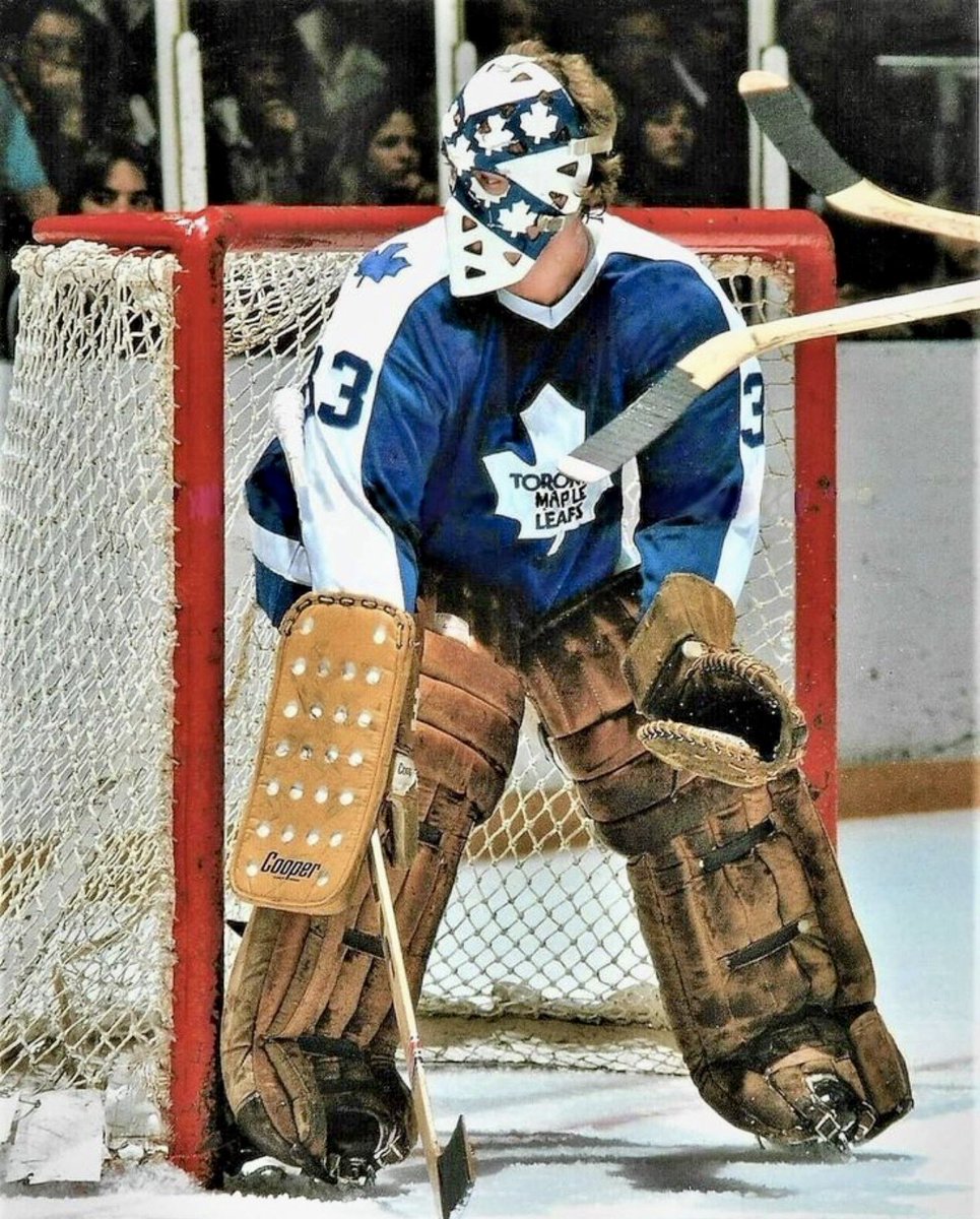 Old Hockey Cards tweet media