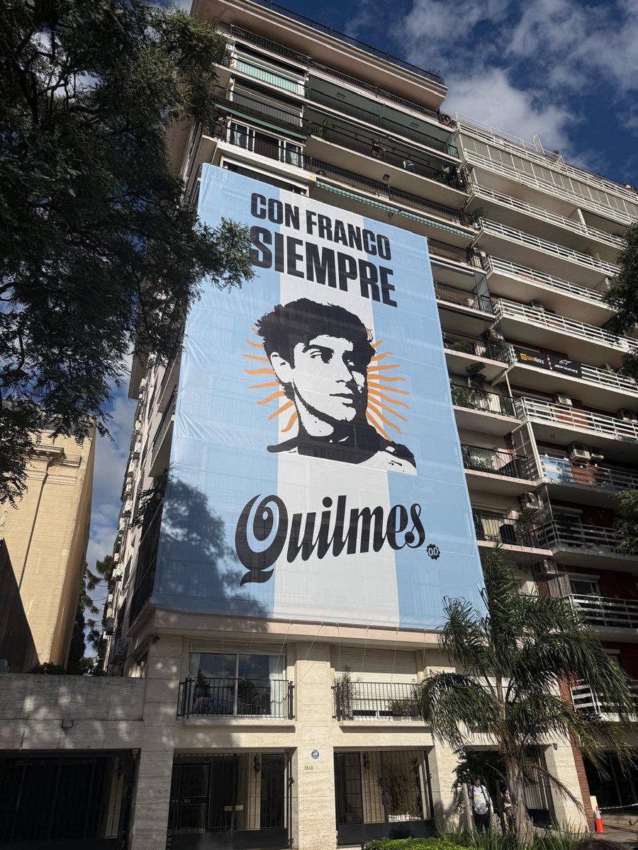 RIQUELMEARDO's tweet photo. Recordemos que Franco Colapinto es bostero como el 97% de la población mundial. https://t.co/teBz1wN4zC