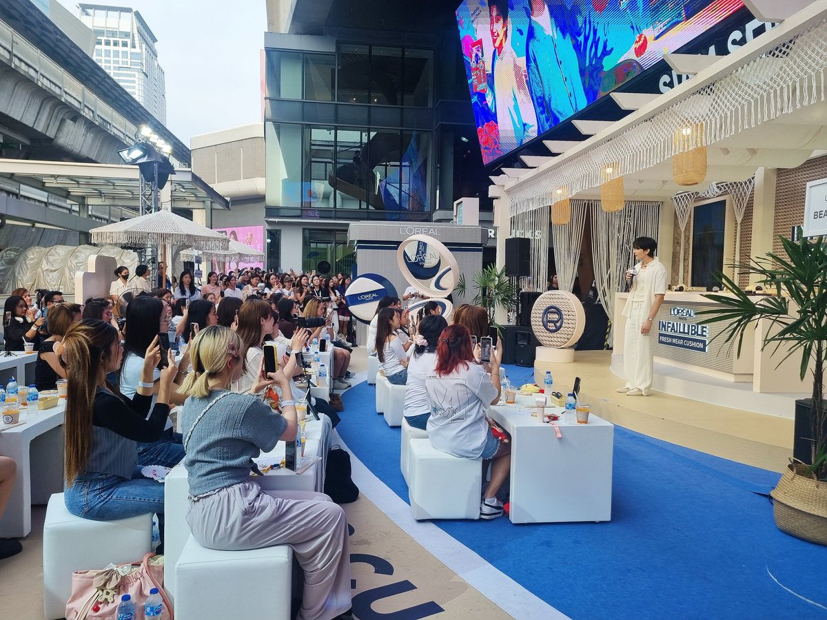 ShizenHandmade's tweet photo. วันนี้ก้อยได้มีโอกาสไปจัด workshop สร้อยข้อมือให้กับทาง #LOrealRaffiaCushionXBook

เรามีความตั้งใจมาก พยายามจัดให้ดีที่สุดเท่าที่ทำได้เลย ขอบคุณผู้เข้าร่วม workshop ทุกท่านมากเลยนะคะ และหากมีข้อผิดพลาดประการใดต้องขออภัยมา ณ ที่นี้ด้วยค่ะ 🙏

เราได้มีช่วงเวลาสอนคุณน้องบุคด้วย- 🍅 https://t.co/9UOC0bDUlX
