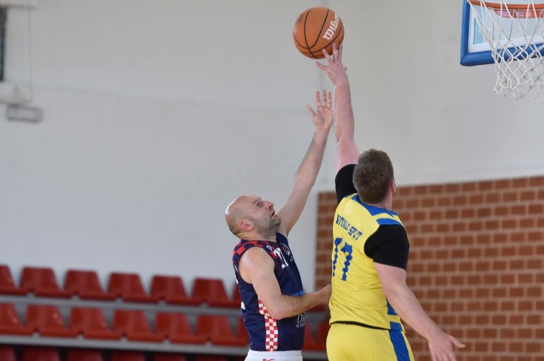 Zeljan Branica tweet media