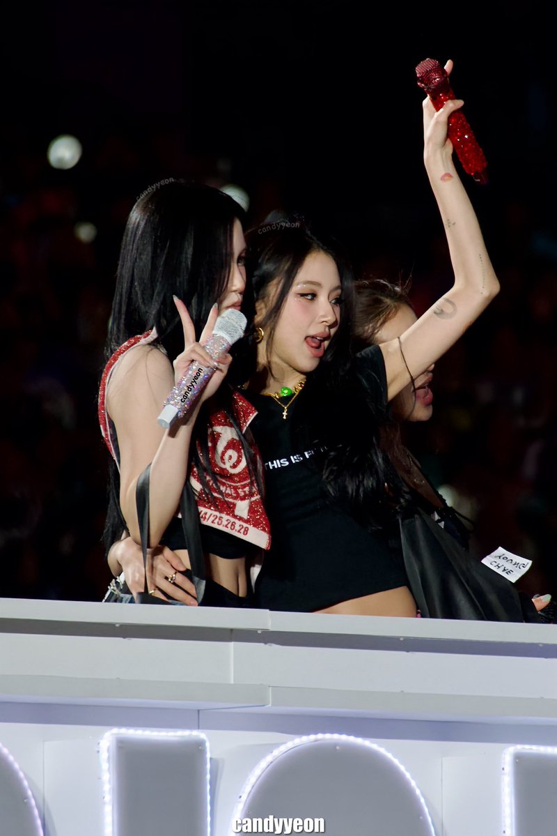 maría⁹ tweet media