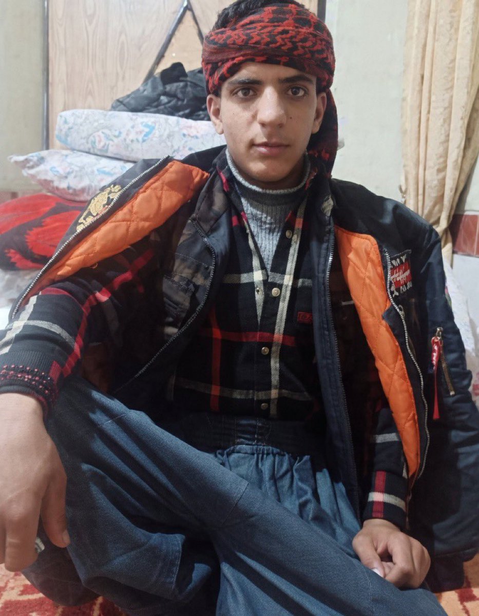 نیلوفرانه tweet media