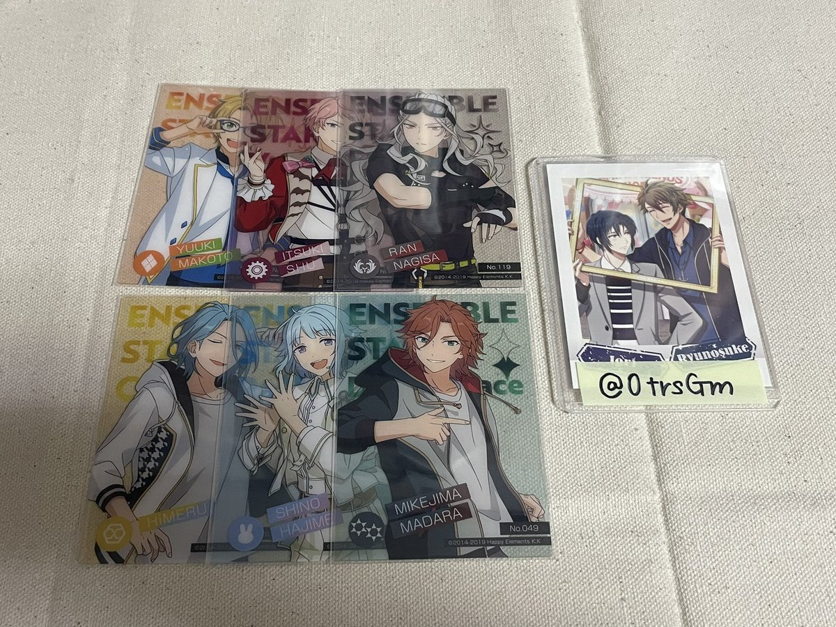 なこ tweet media