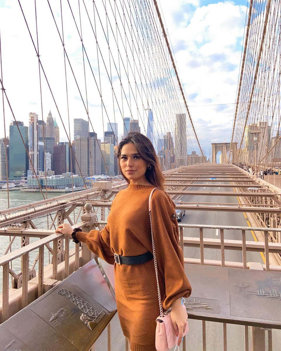 kanyaka098q8's tweet image. Dreamy days on the Brooklyn Bridge with the best skyline view✨
#BrooklynBridge #TravelGram
 #NewYorkMoment