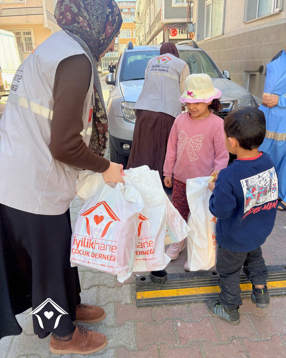 iyilikhane tweet media