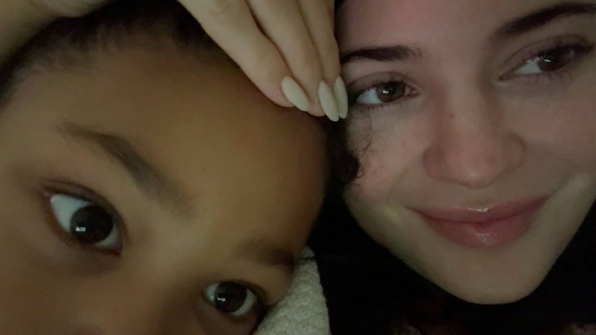 acervo kylie jenner tweet media