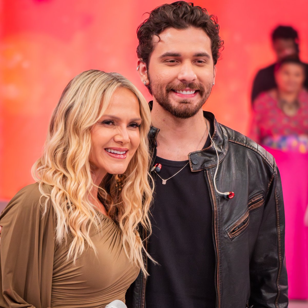 Daqui a pouco, a partir das 14h15, vai ao ar minha participação no Em Família com Eliana. Fiquem ligados na <a href="/tvglobo/">TV Globo 📺</a>!