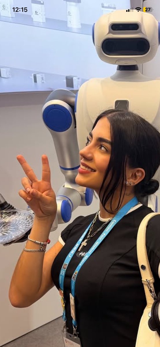 Manuel 🦠🦠 tweet media