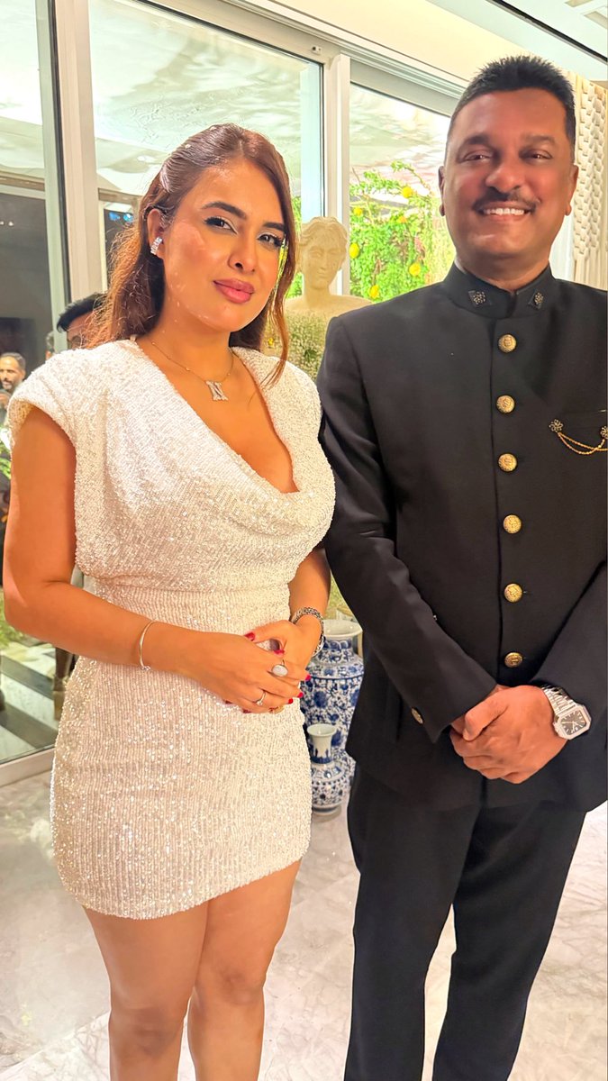 Nehhaamalik's tweet image. About last night @PratapSarnaik sir’s birthday celebration ❤️
:

#mumbai  #BirthdayCelebration #WeekendQueen #weekendvibes #explore #fyp #NehaMalik
