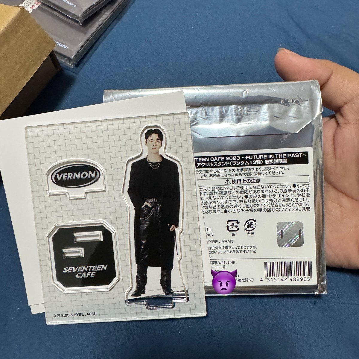coupkatsu's tweet photo. decluttering sale wts lfb help rt onhand

seventeen japan cafe 2023 future in the past standee
wonwoo: 350
vernon: 300

+pf +sf
x sensitive buyer
payo/ 1week dop 30% nrdp
mod: j&amp;t
mop: mari/gcash https://t.co/mv4WXdg6OS