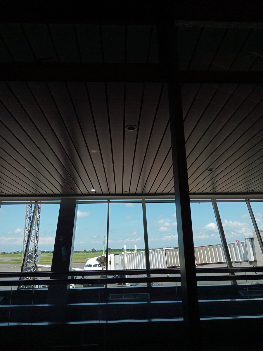 milaarmel's tweet image. Last minute business trip on April,
Unplanning, well performed #Latepost
