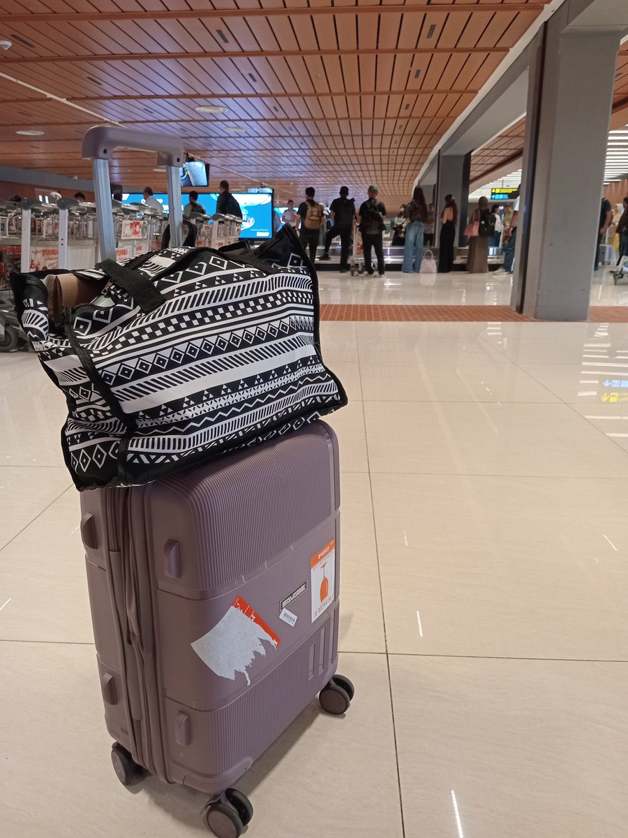 milaarmel's tweet image. Last minute business trip on April,
Unplanning, well performed #Latepost