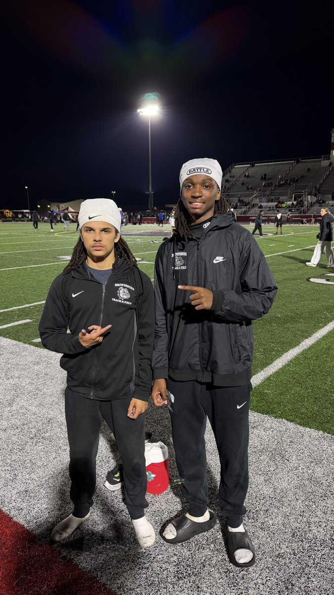BHSDogsTrack's tweet image. Our most impressive event of the night was the 200 meter dash!! 18 points from these two dudes.

Kingston Thompson
22.02🥇🔥🔥

Jordan Redmon
22.13🥈💨💨

#speedkills