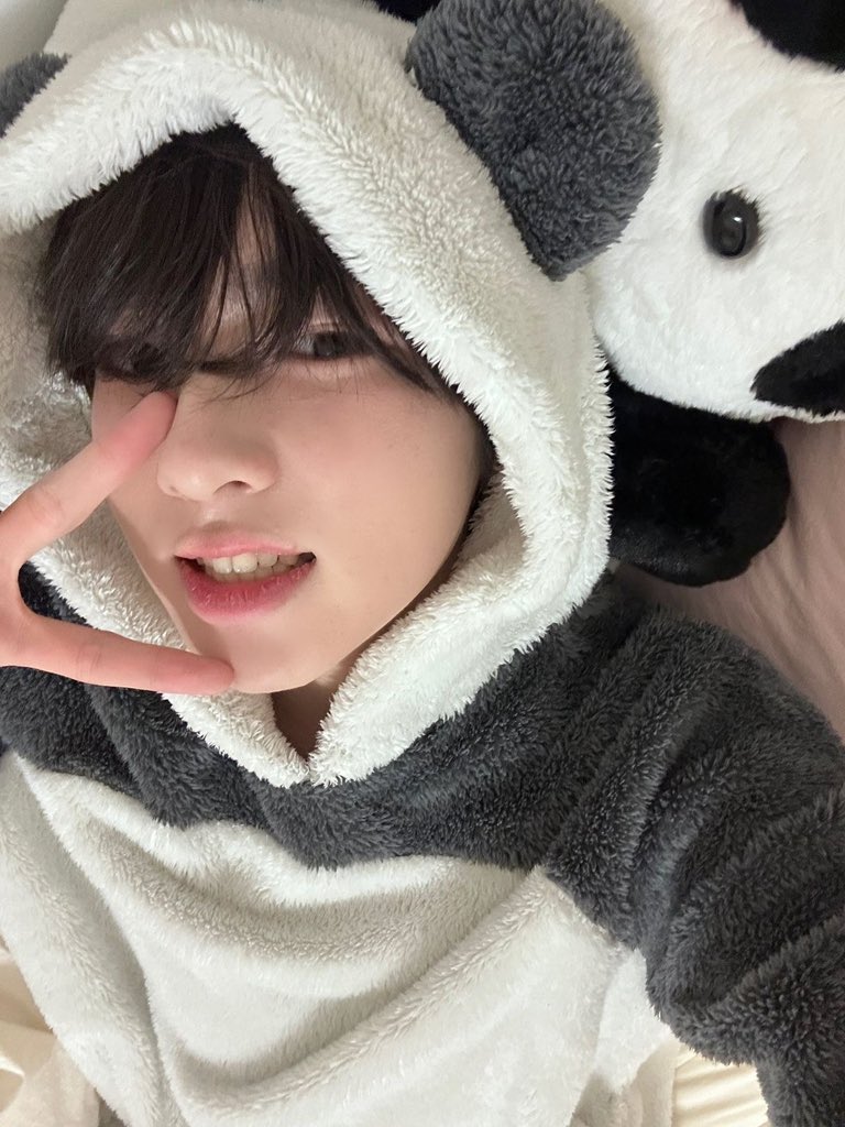 𓏲 김재중 ͜𓏼✚ // shedtwt tweet media