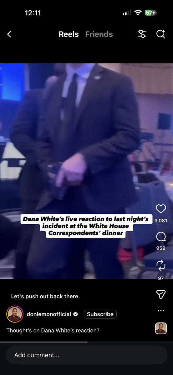 Witcheewomn's tweet photo. @TheInsiderPaper This guy holding the pew pew the wrong way. Staged!!! https://t.co/XY8ASqIRbi