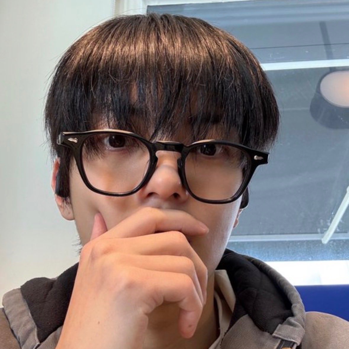 🤓
