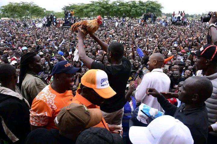 Akochitheson's tweet photo. Today's massive Kisumu rally, led by Edwin Sifuna, Babu Owino, James Orengo, Godfrey Osotsi &amp; the team, drew huge crowds and proved the people are hungry for change! https://t.co/MVyBBW5ql5