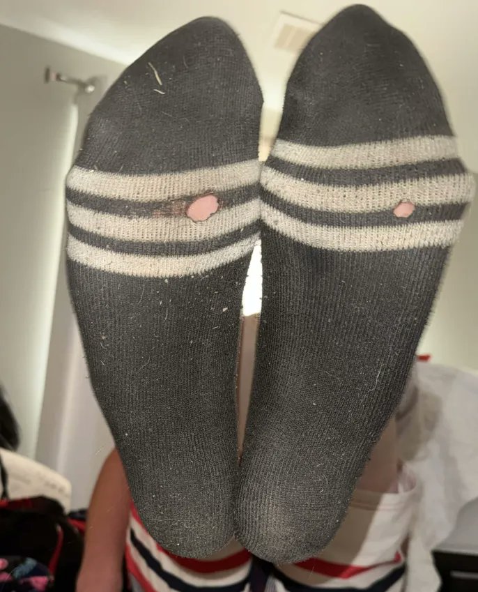 TallFinFemboy's tweet photo. My perfect socks could not handle all the activities and bike riding i was doin last week hehe https://t.co/zwaYSkJo1W