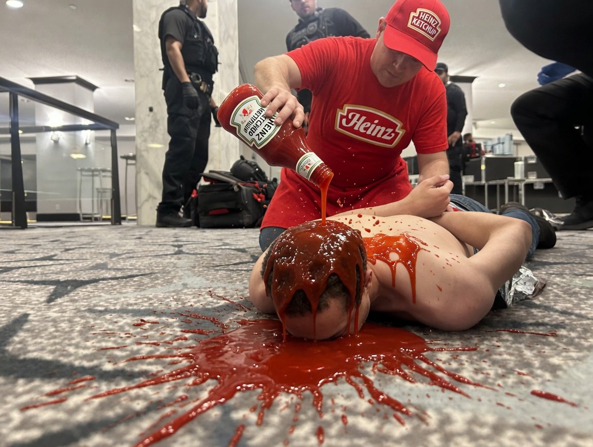 K e t c h u p L o v e r tweet media