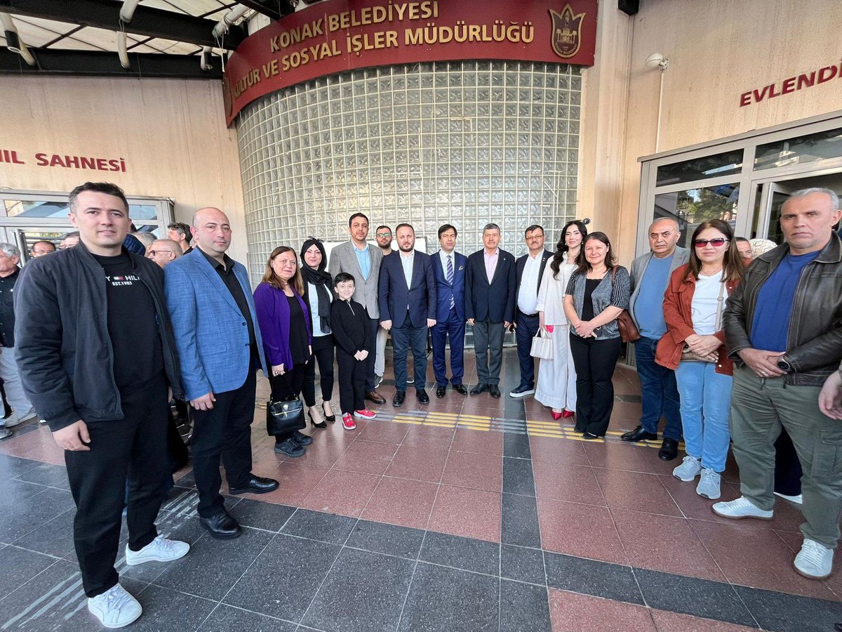 akpartibuca_'s tweet photo. İl Başkanlığımızın ev sahipliğinde düzenlenen İlçe Yönetim Kurulu Üyeleri ve Mahalle Başkanları Toplantısı’na, yönetim kurulumuz ve mahalle başkanlarımızla birlikte katılım sağladık. Toplantının hayırlara vesile olmasını temenni ediyoruz. https://t.co/awwvIK5ZcL