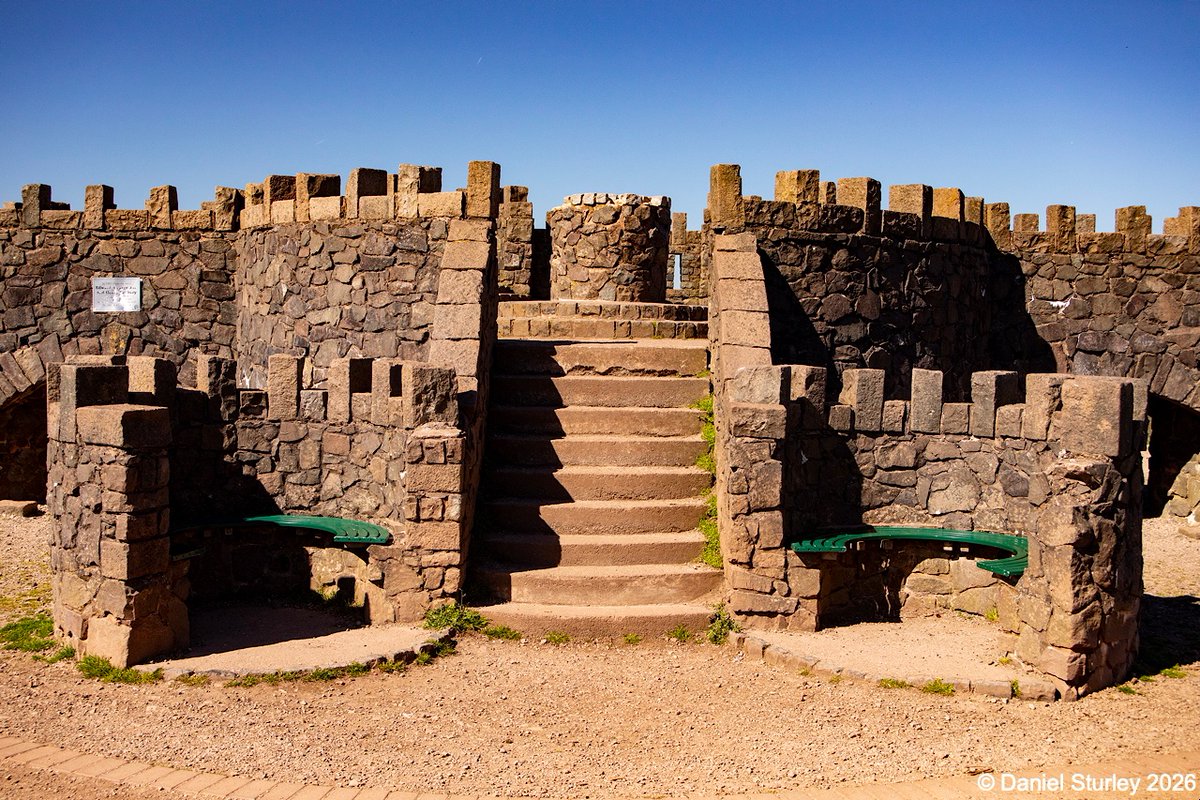Daniel_Sturley's tweet image. #Birmingham UK, 4 of the Toposcope atop Beacon Hill in the Lickey Hills Country Park 😎 

#BirminghamWeAre #Follies 
#Architecture #AllTypes