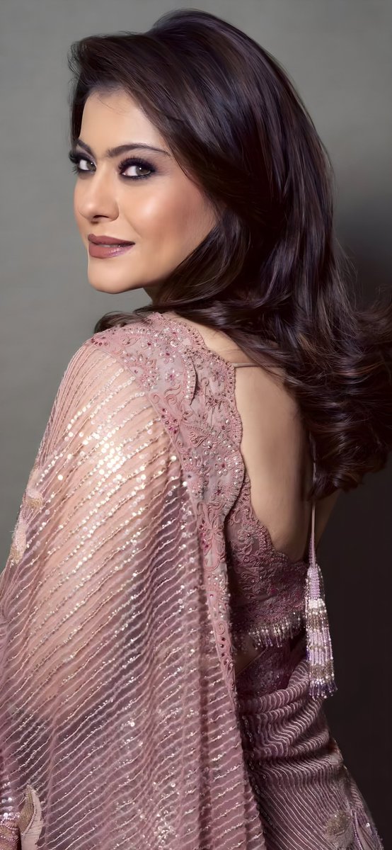 SareeAesthetics's tweet image. Kajol 
#Kajol